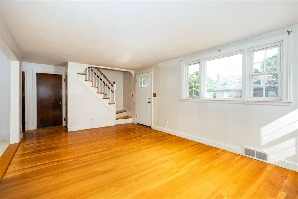 Photo of 32 Tingley Road