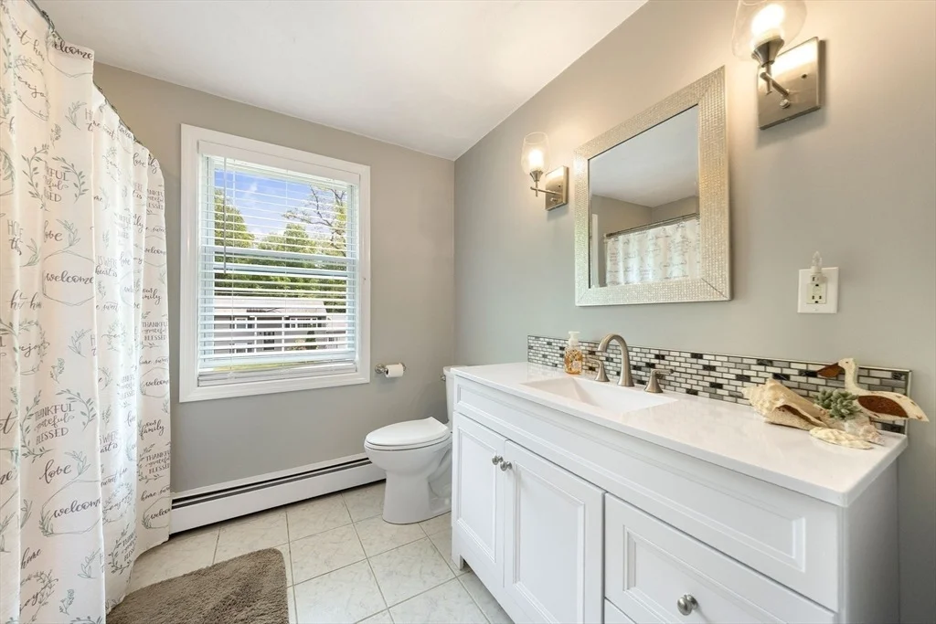Photo of 37 Maple Street