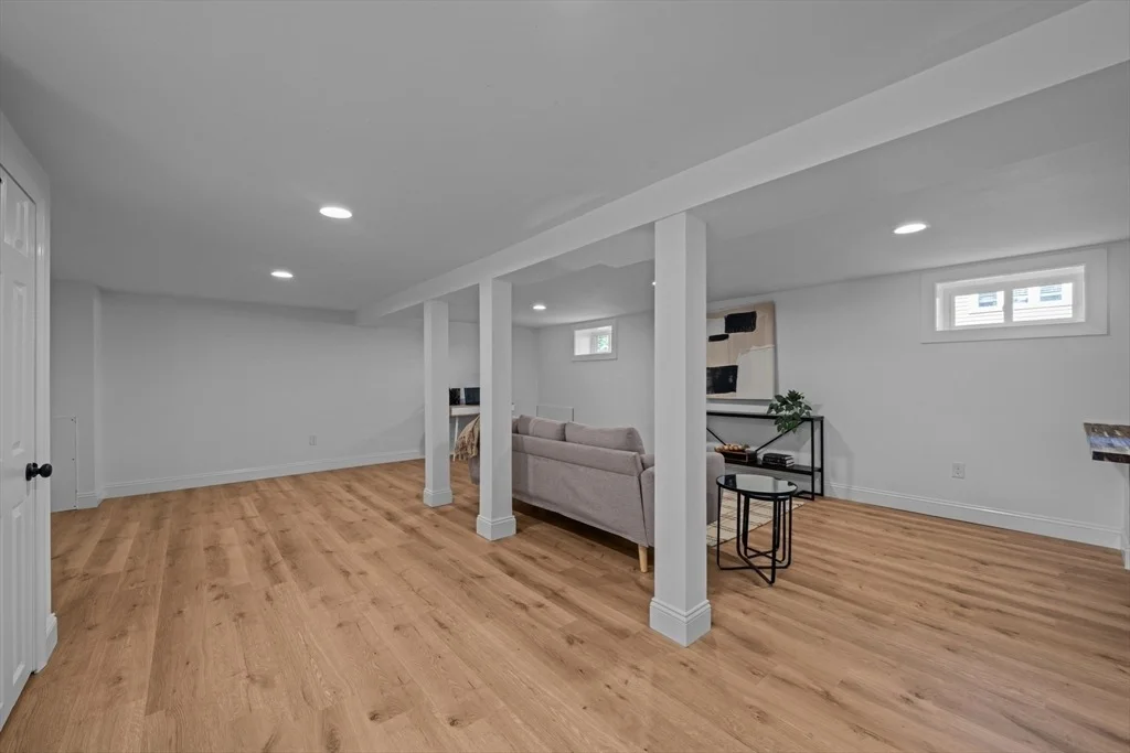 Photo of 96 Alden St