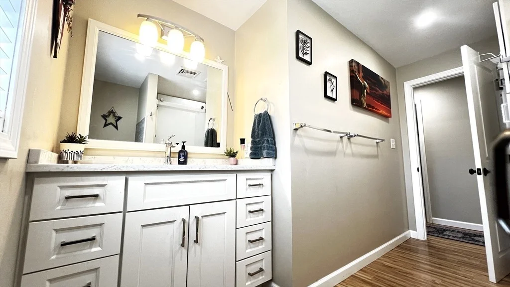 Photo of 36 Birch Island Road