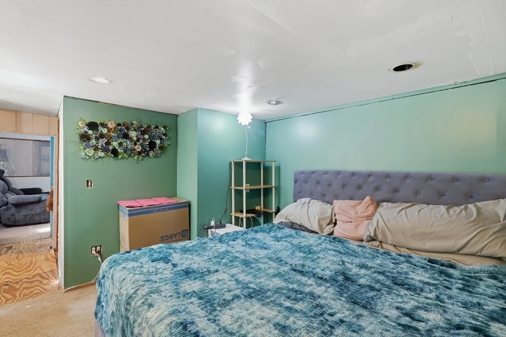 Photo of 101 Whitins Rd