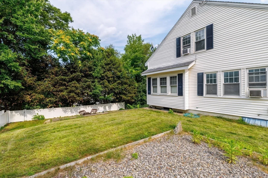 Photo of 22 Oneida