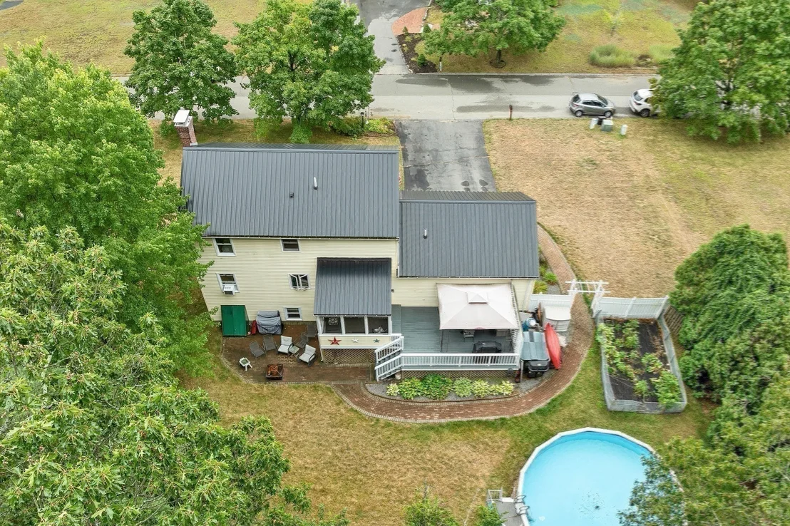 Photo of 14 Burnside Ln