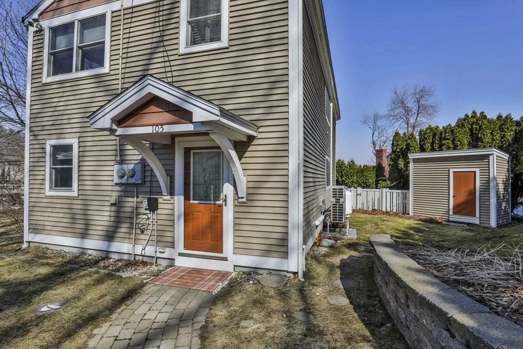 Photo of 105 Conleys Grove Road