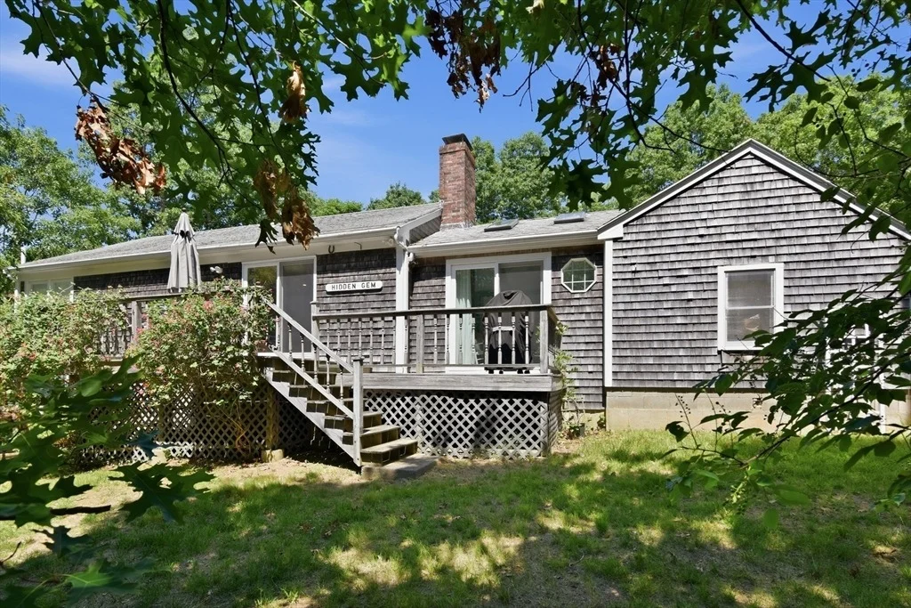 Photo of 8 Emerald Way