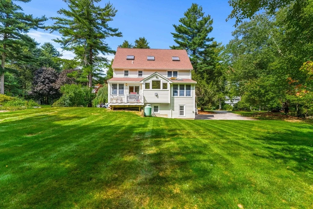 Photo of 155 Duncan Dr