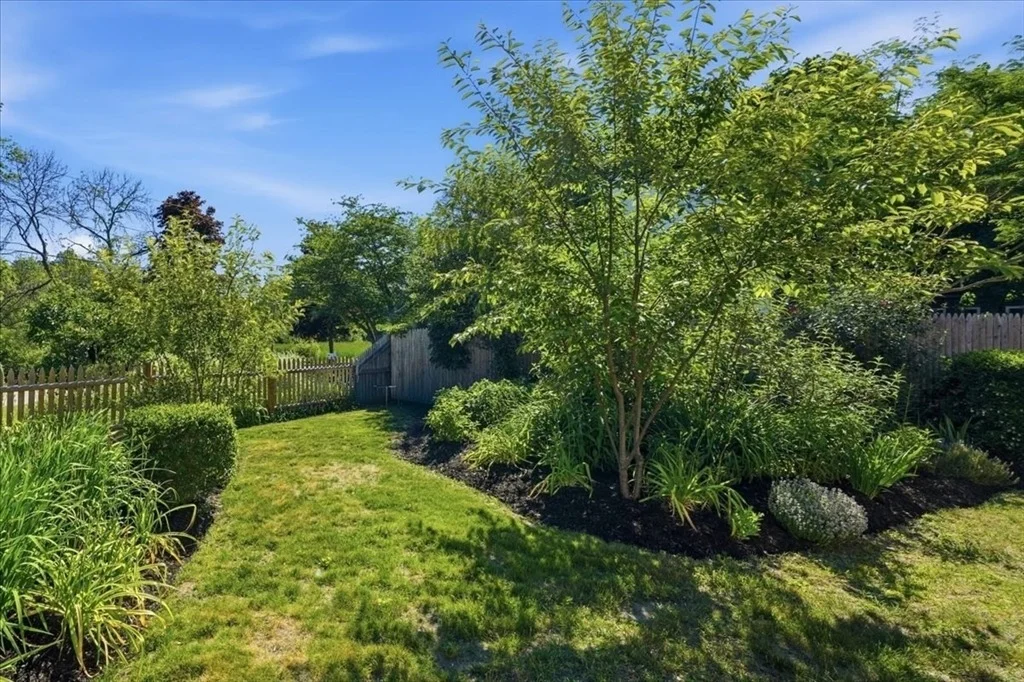 Photo of 77 Cushing Road
