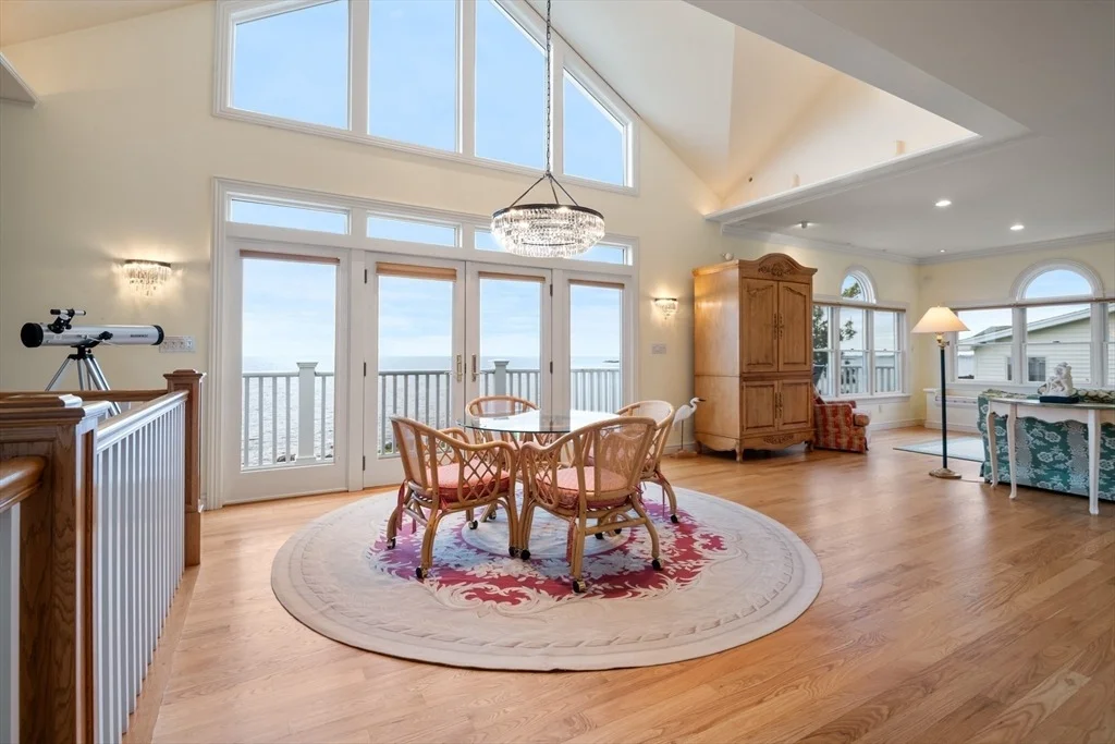 Photo of 35 Shore Rd.