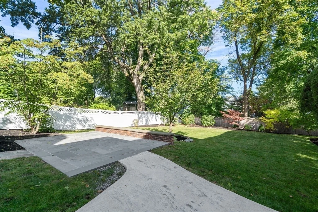 Photo of 40 Hillcrest Road