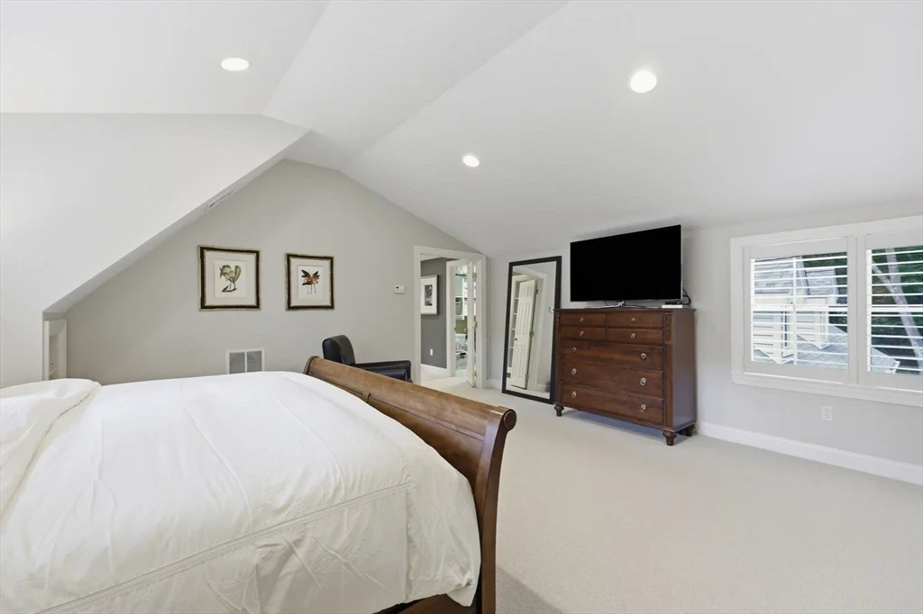Photo of 51 Mohawk Drive