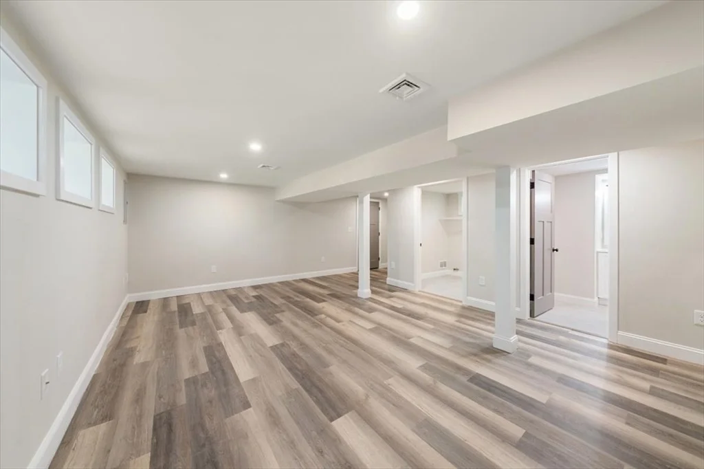 Photo of 115 Edgewood St
