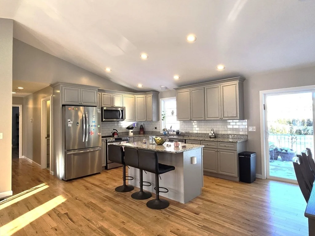 Photo of 83 Comins Pond Rd