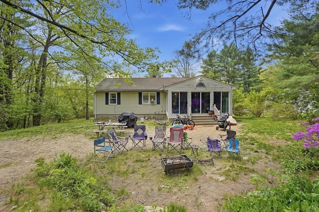 Photo of 12 Valerie Circle
