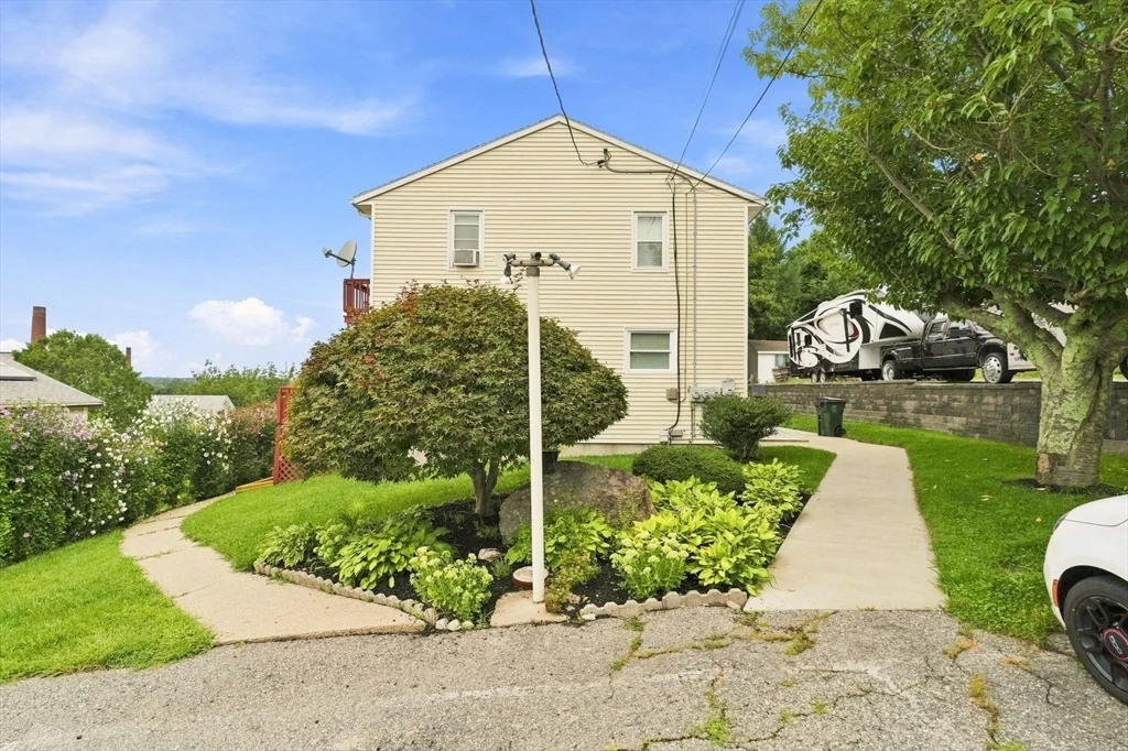 Photo of Unit C at 44 Danis St