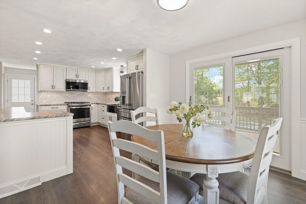 Photo of 54 Long Dr