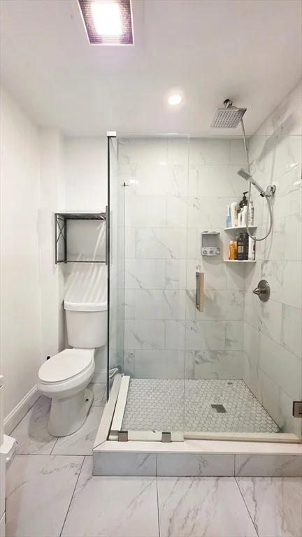 Photo of 446 (450) Vane St.