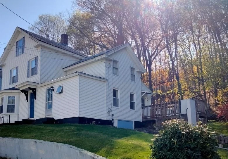 Photo of 40 Hillside Ave