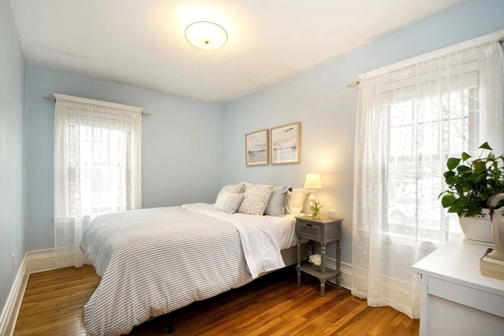 Photo of 271 Holbrook Rd