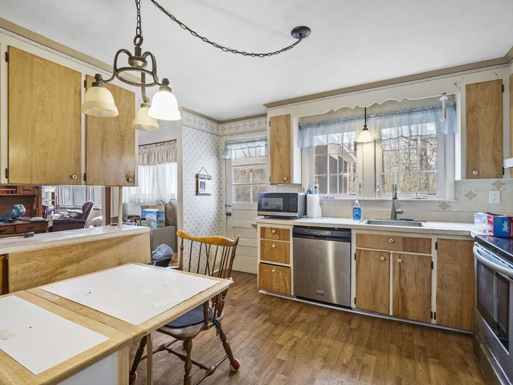 Photo of 16 Peterson Rd