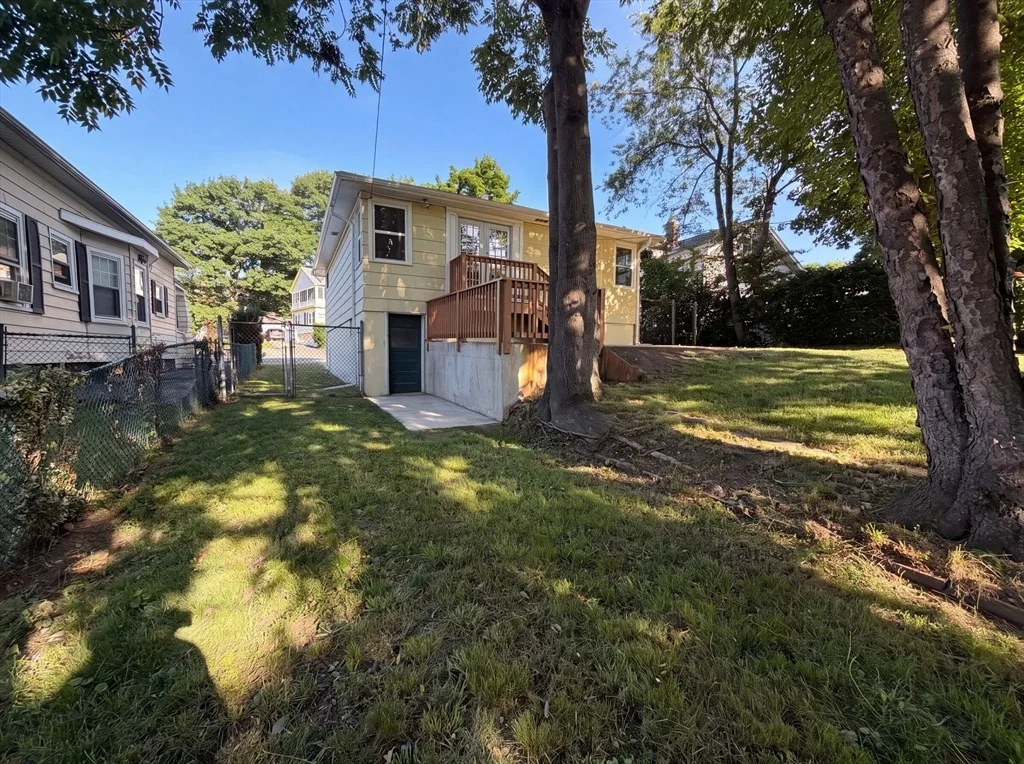 Photo of 17 Vineyard St