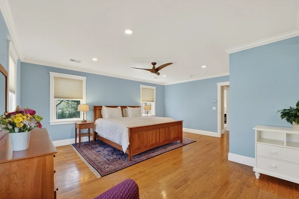 Photo of 176 Melrose Avenue