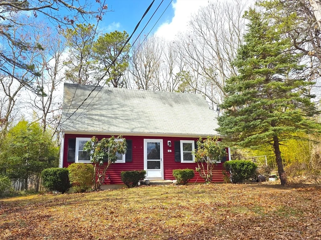 Photo of 11 Webquish Ln