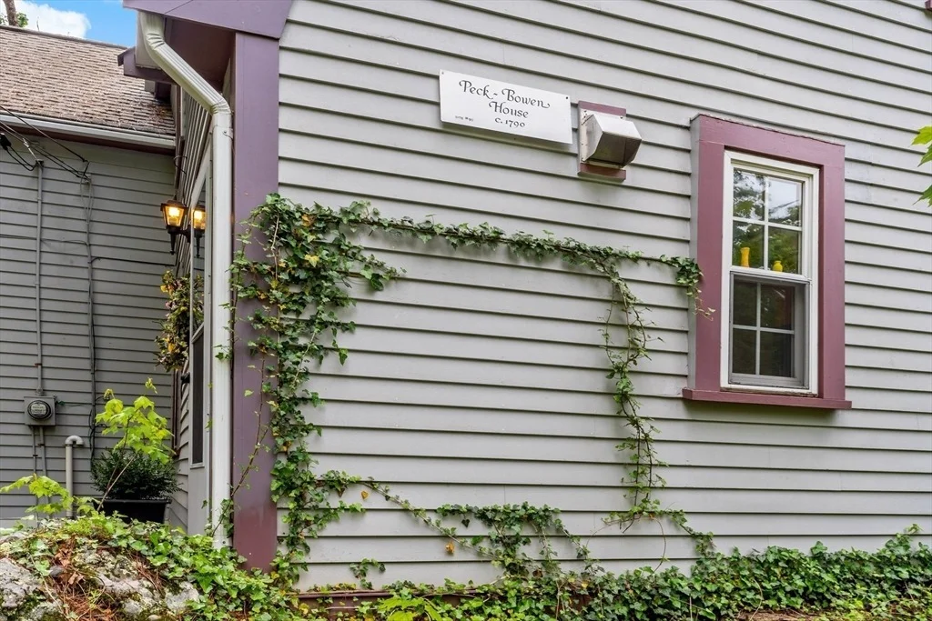 Photo of 330 Fairview Ave