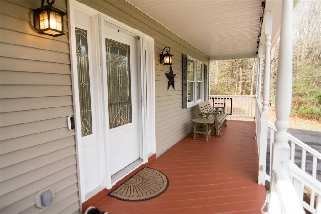 Photo of 122 Maybrook