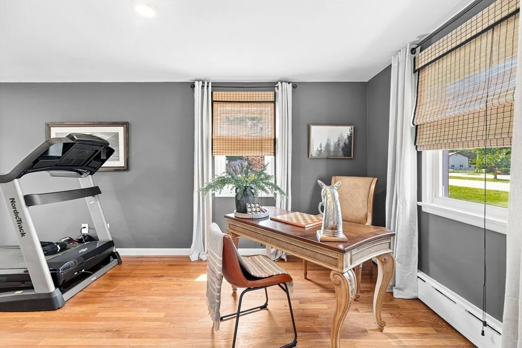 Photo of 807 N Eastern Ave