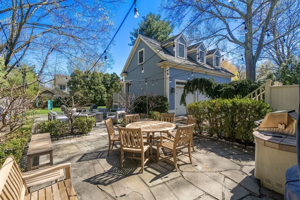Photo of 33 Everett Street