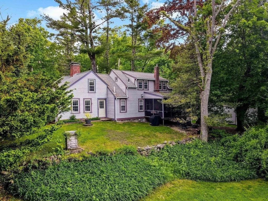 Photo of 330 Fairview Ave