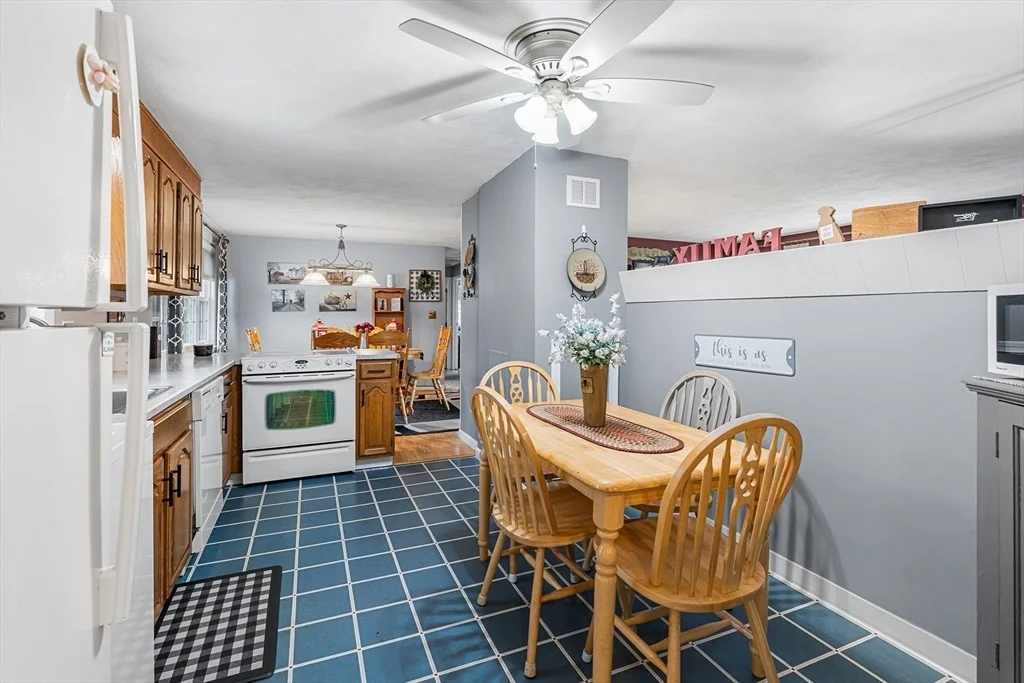 Photo of 271 Shirley Dr