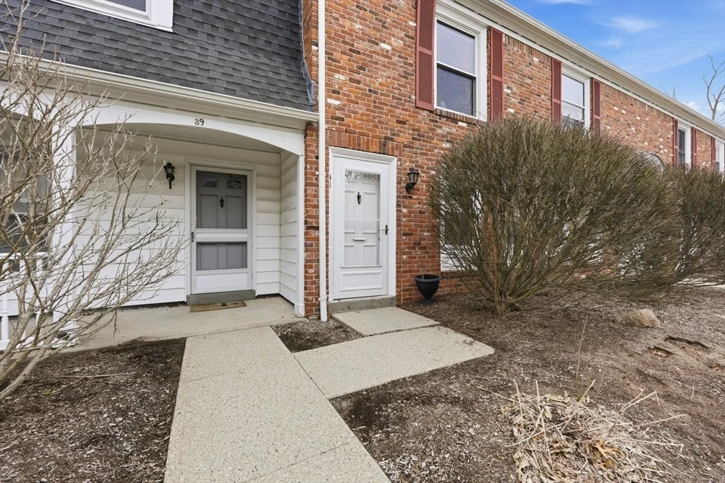 Photo of Unit 41 at 41 Jamestown Dr