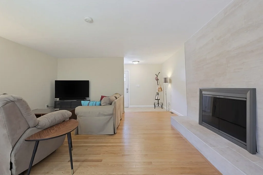 Photo of 71 Carpenter Rd
