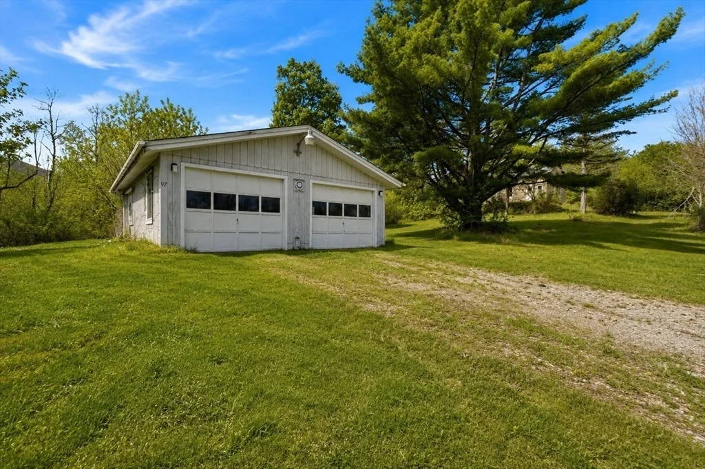 Photo of 97 Luce Rd