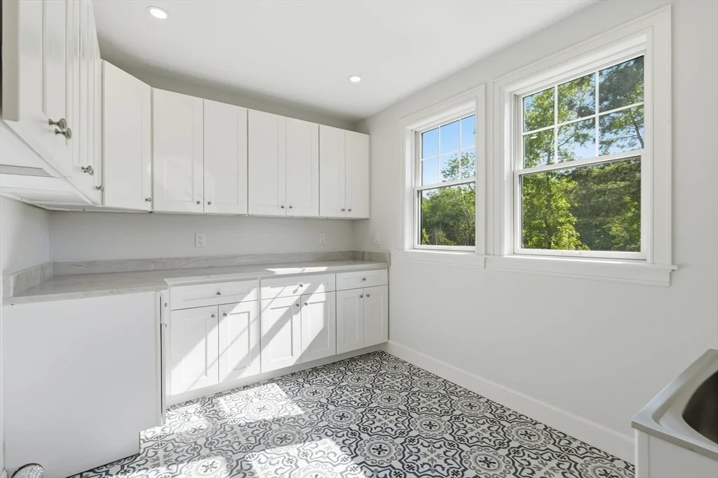 Photo of 131 Maple Street