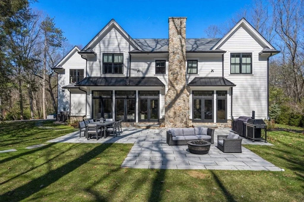 Photo of 196 Pond Road