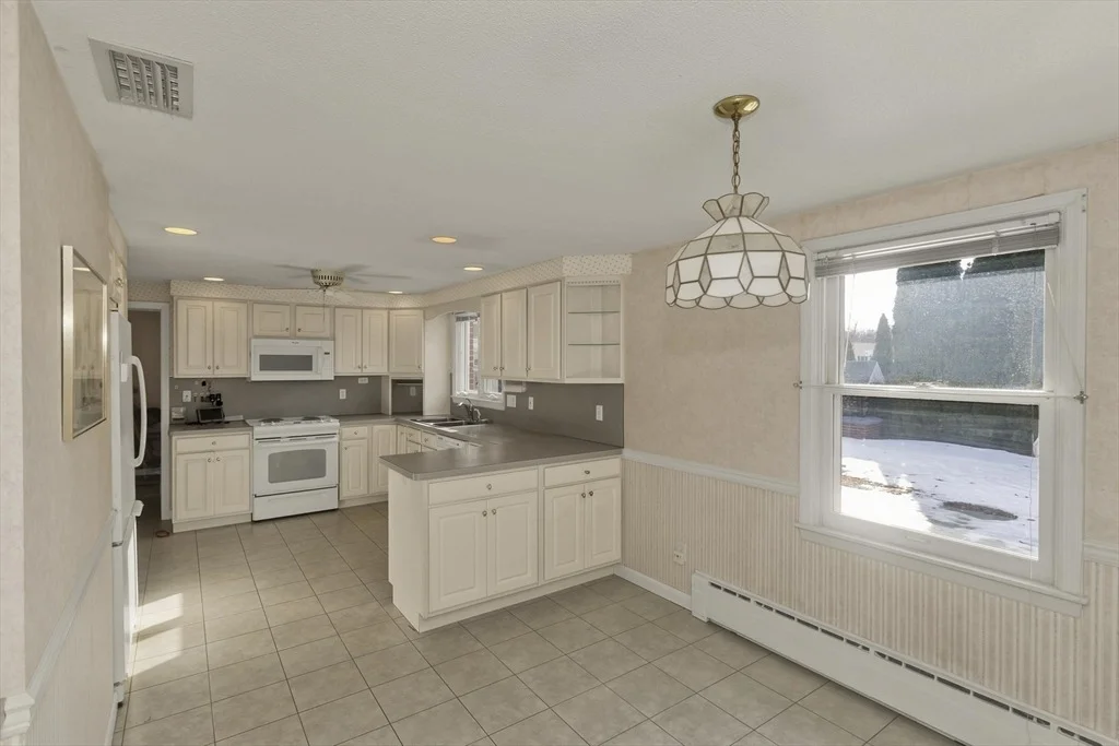 Photo of 309 Island Pond Rd