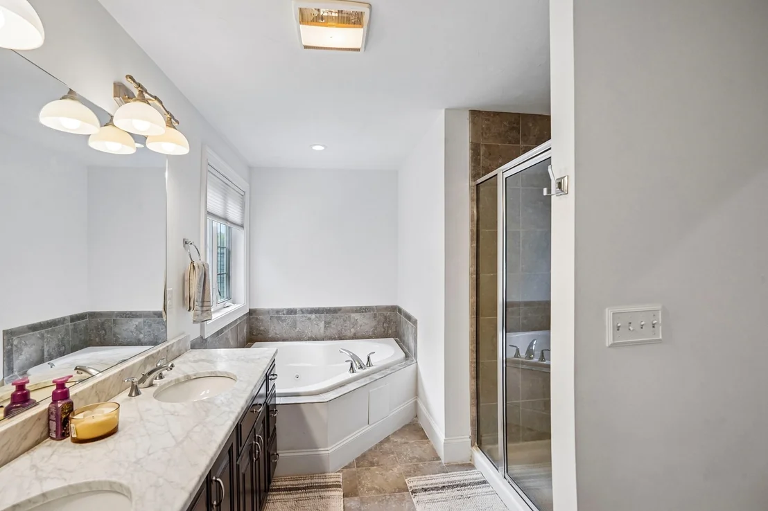 Photo of 75 Silver Fox Rd