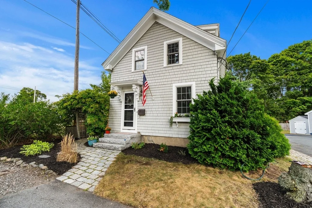Photo of 33 Putnam St