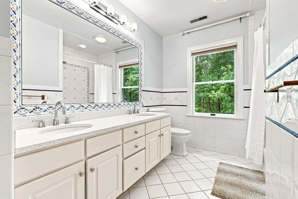 Photo of 3 Hazelwood Cir