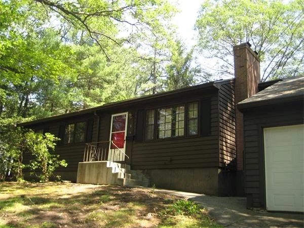 Photo of 1 Country Ln