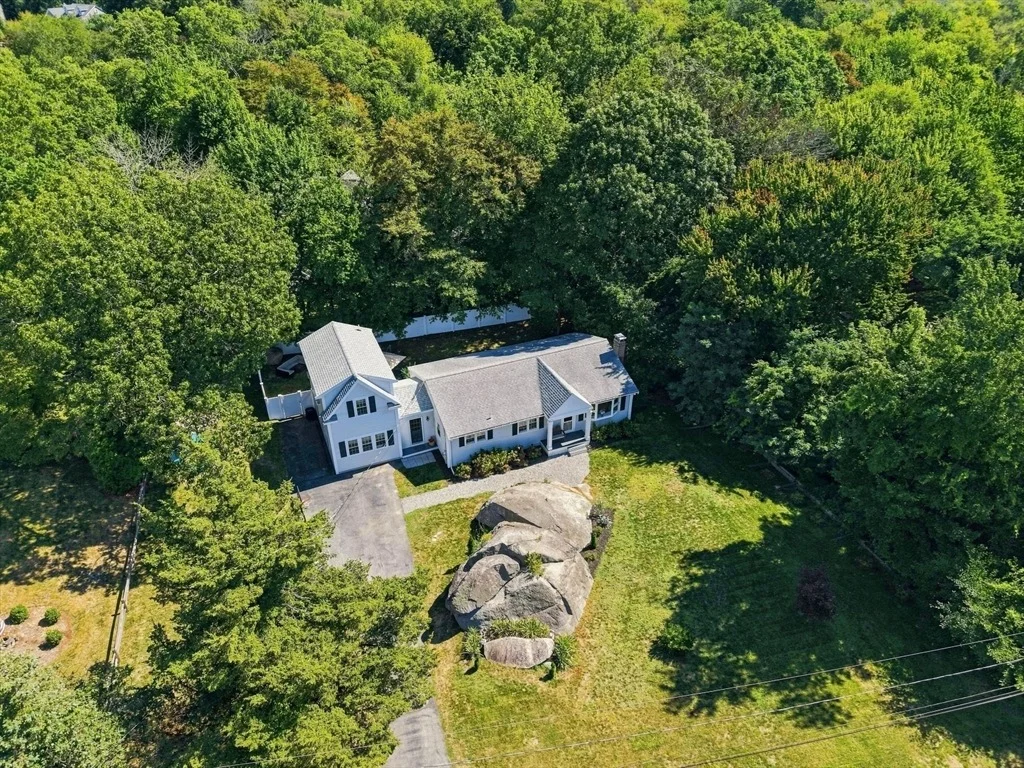 Photo of 19 Locust Rd