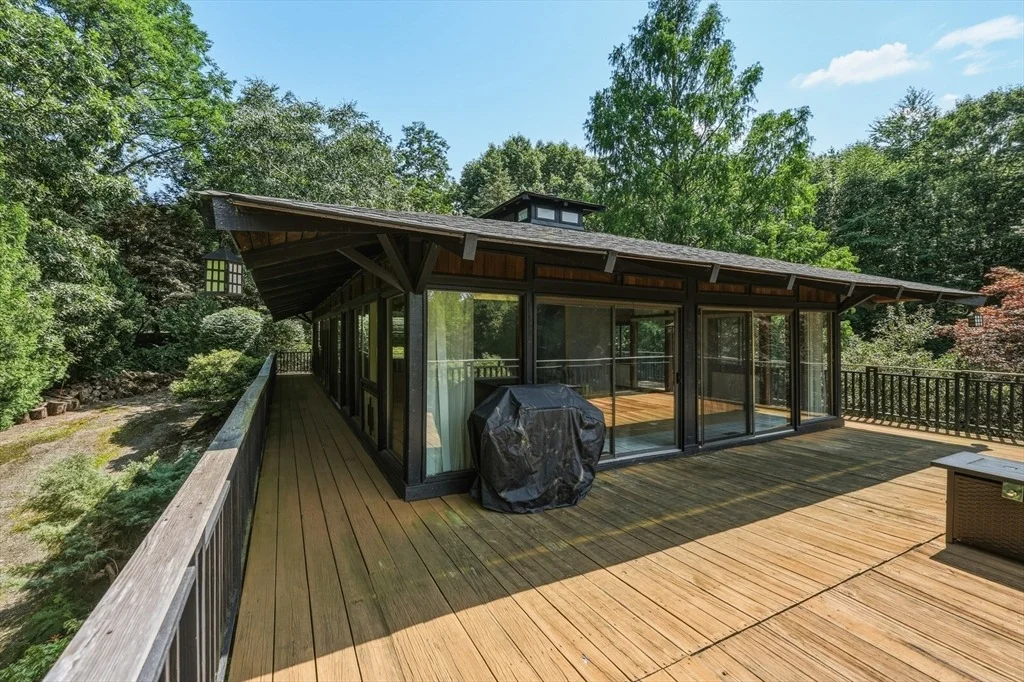 Photo of 5 Laurel Ridge Dr