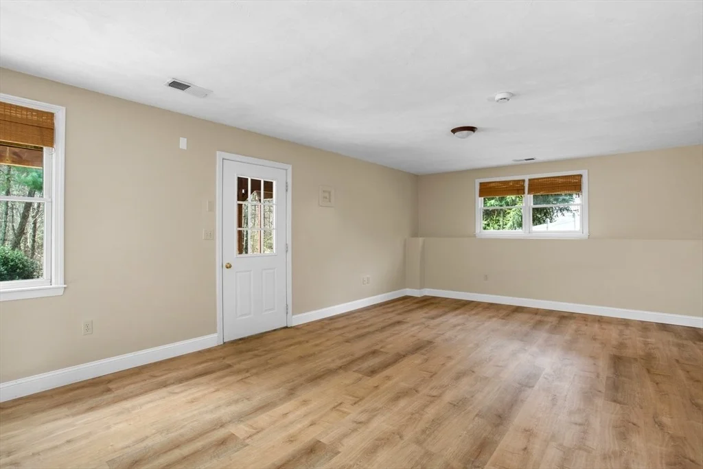 Photo of 74 Oxford Drive