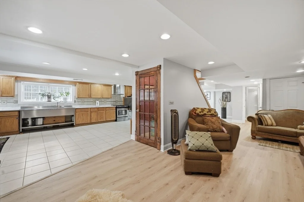 Photo of 239 Fuller Road
