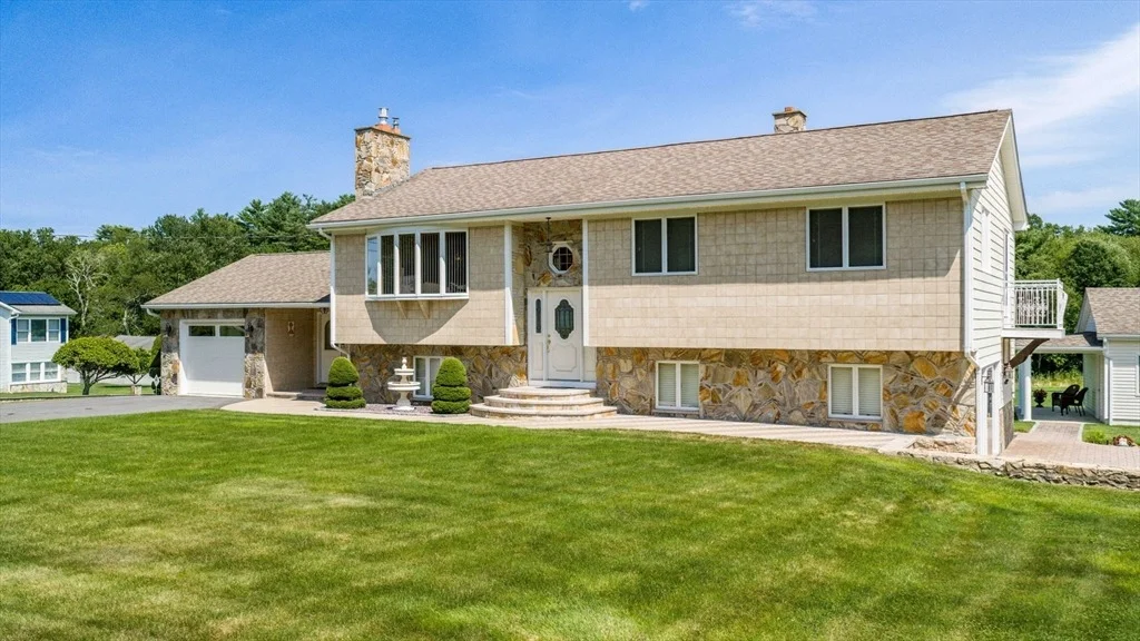 Photo of 38 Cushing Ln
