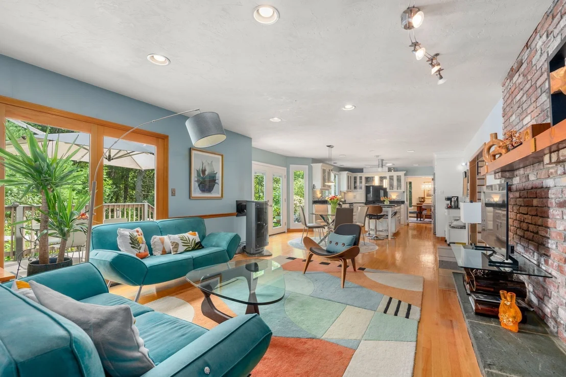 Photo of 40 Grand Hill Dr