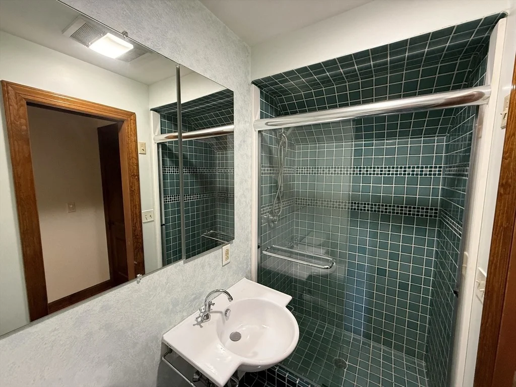 Photo of 34 Gore Avenue