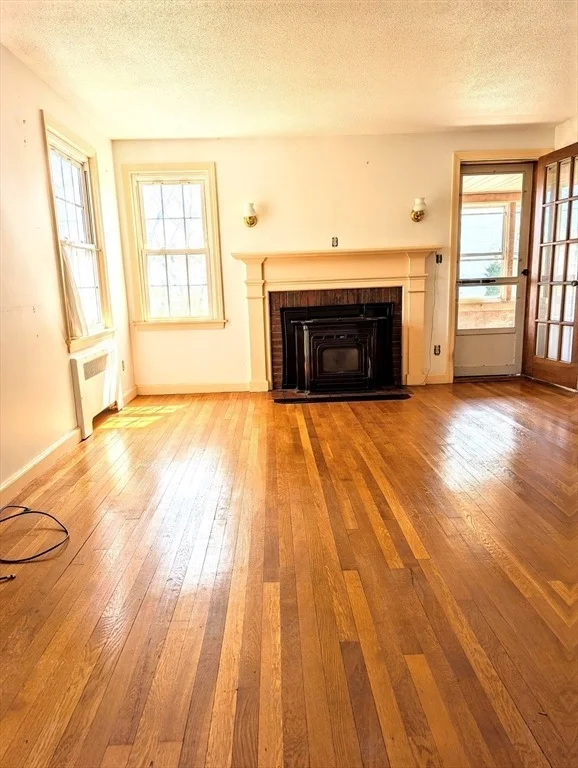 Photo of 314 Mackenzie Ave